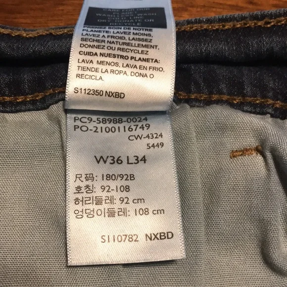 Levi’s Signature Straight Cut Jeans - Picture 5 of 6